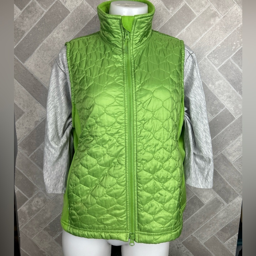 LL Bean Vest Women Sz L Green Full Zip Thinsulate Quilted Insulated